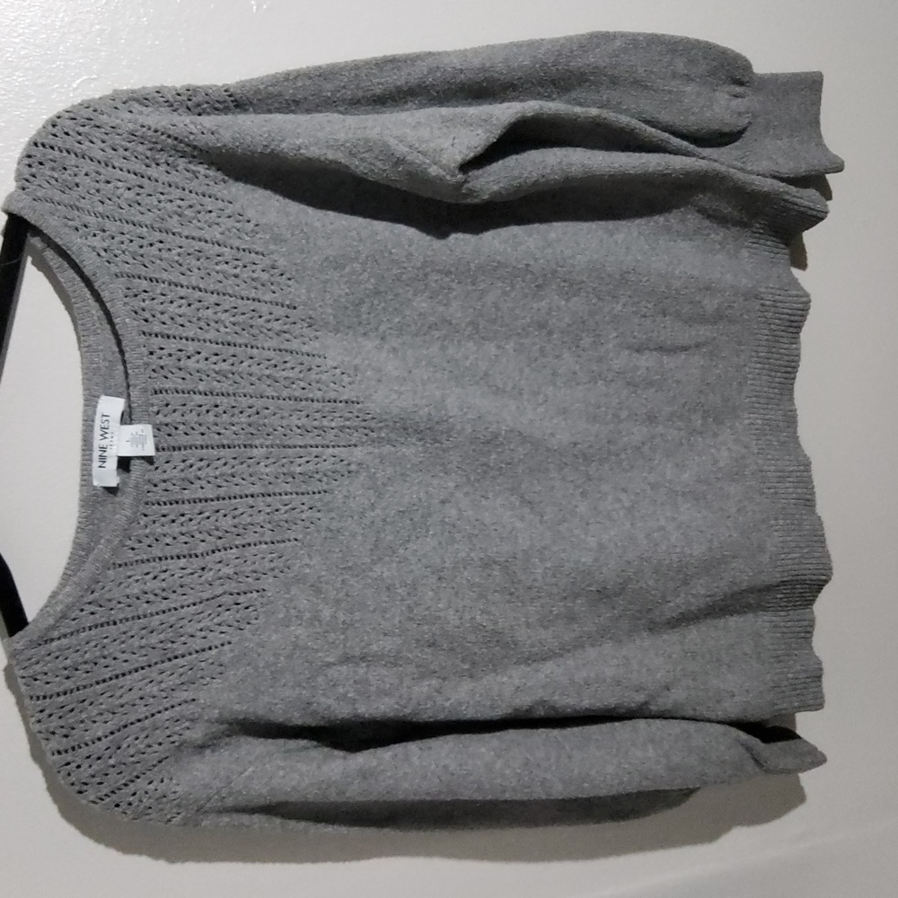 Grey Neckline Detail Nine West Sweater Size L